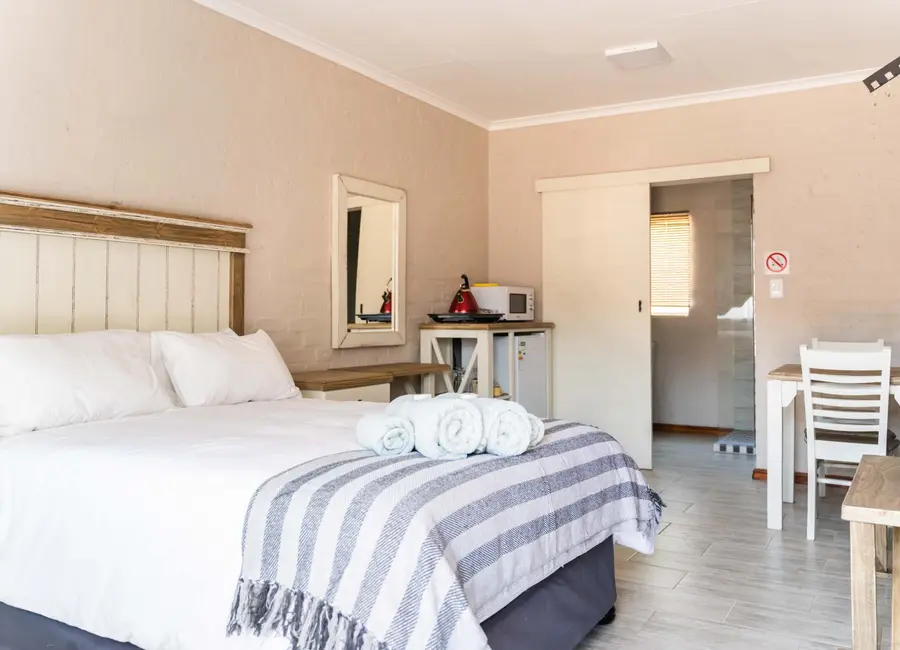 Deluxe King / Twin Rooms at Opstal Guestfarm